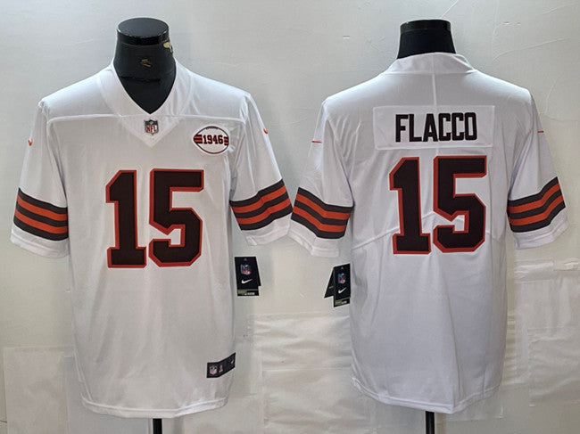 Mens Cleveland Browns #15 Joe Flacco White 1946 Collection Vapor Untouchable Limited Stitched Jersey