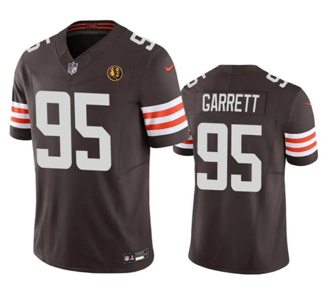 Mens Cleveland Browns #95 Myles Garrett Brown 2023 FUSE With John Madden Patch Vapor Limited Stitched Football Jersey