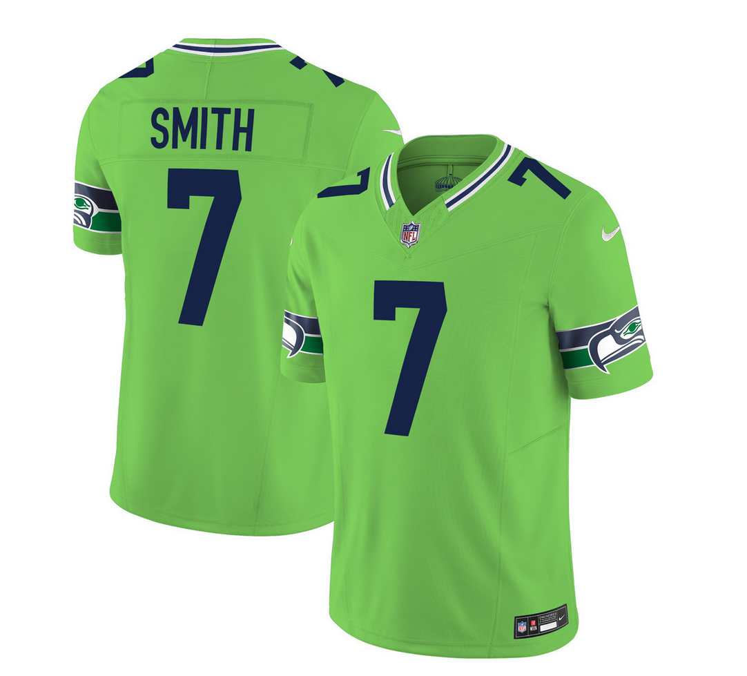 Mens Seattle Seahawks #7 Geno Smith 2023 FUSE Green Limited Stitched Football Jersey