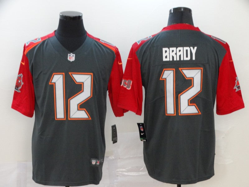 Mens Tampa Bay Buccaneers #12 Tom Brady Grey Vapor Untouchable Stitched NFL Jersey
