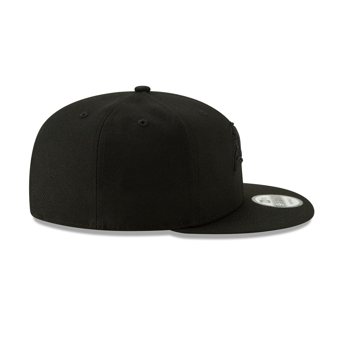 Tampa Bay Buccaneers Basic Black on Black 9FIFTY Snapback
