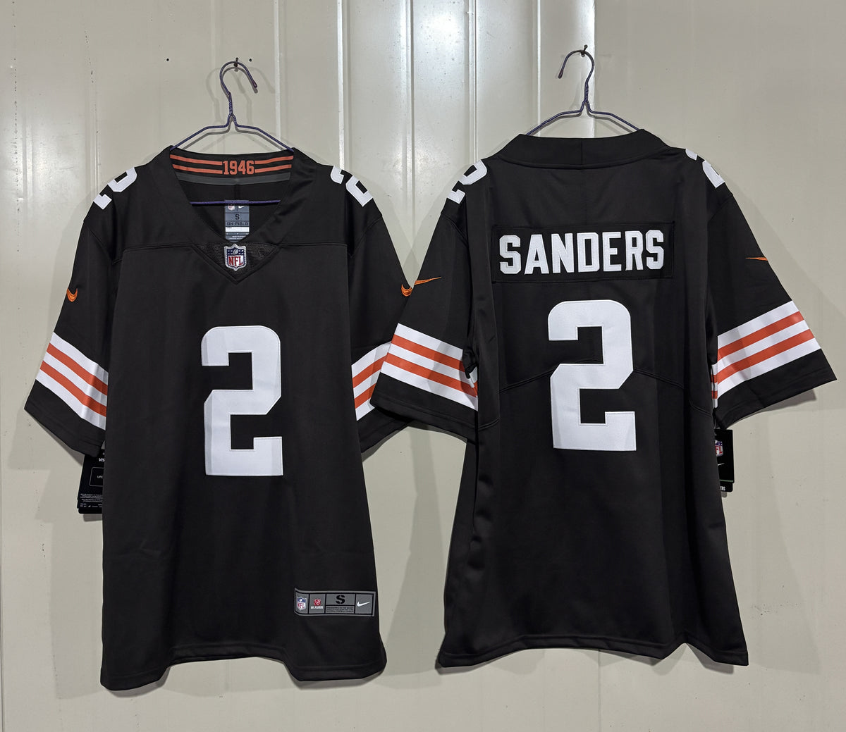 Mens Cleveland Browns #2 Shedeur Sanders Brown 2026 Vapor Limited Stitched Football Jersey