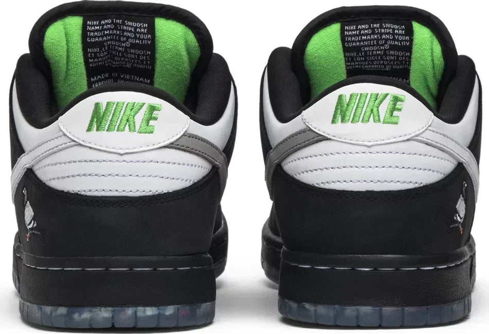 Nike Dunk Low - Panda Pigeon