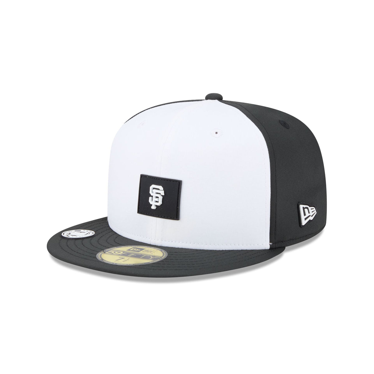 San Francisco Giants 2026 Clubhouse Black & White 59FIFTY Fitted Hat