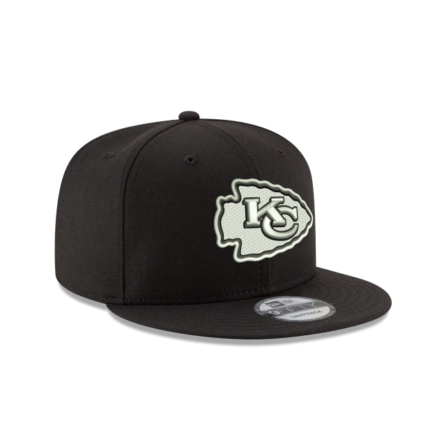 Kansas City Chiefs Black and White 9FIFTY Snapback Hat